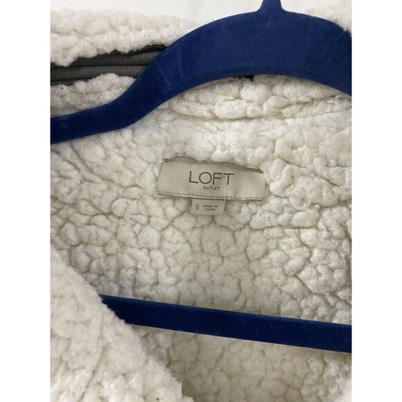 LOFT Women's Asymetrical Sherpa Gray Suede Moto Jacket Sz Small - Picture 5 of 11